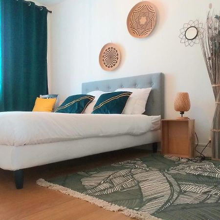 Le Tigre - Appartement Centre-Ville Au Calme, Parking Prive Бурж Екстериор снимка